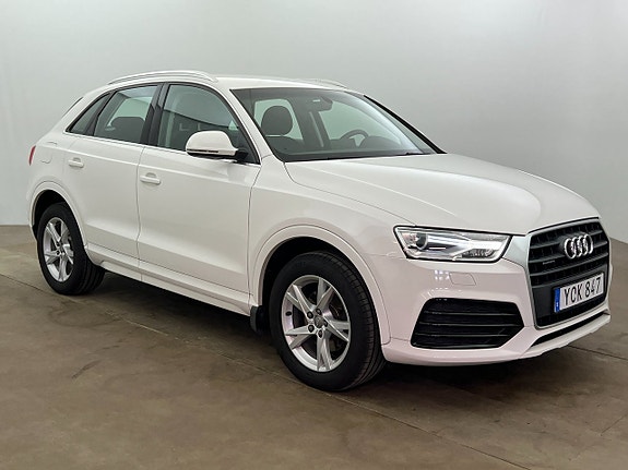 Audi Q3 4 of 5