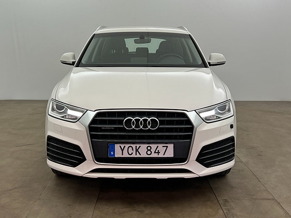 Audi Q3 3 of 5