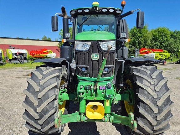 John Deere 6250 R 2 of 11