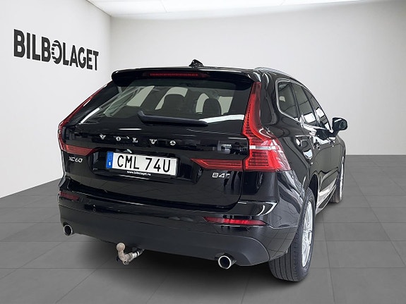 Volvo XC60 4 of 5