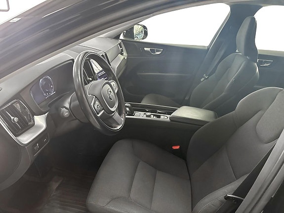 Volvo XC60 6 of 13