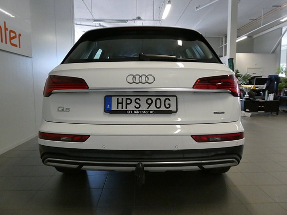 Audi Q5 7 of 26