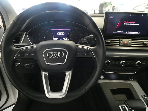 Audi Q5 15 of 26