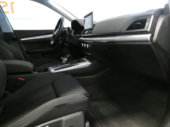 Audi Q5 14 of 26