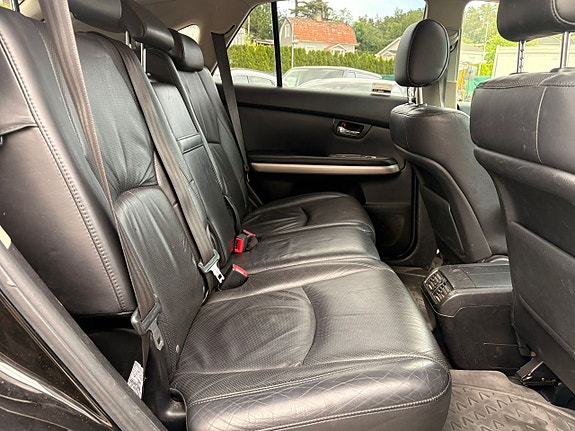 Lexus RX400h 5 of 5