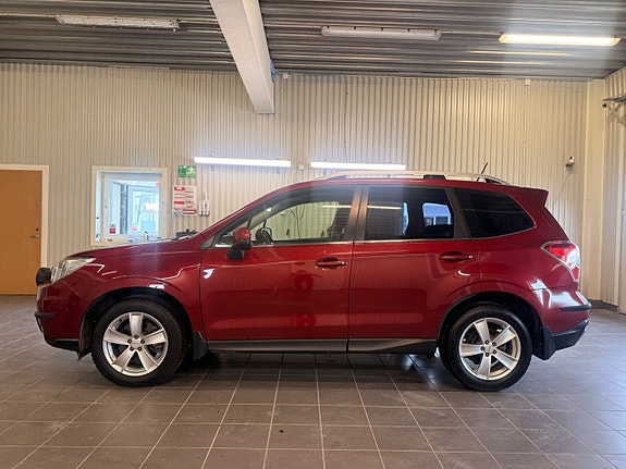 Subaru Forester 2 of 5