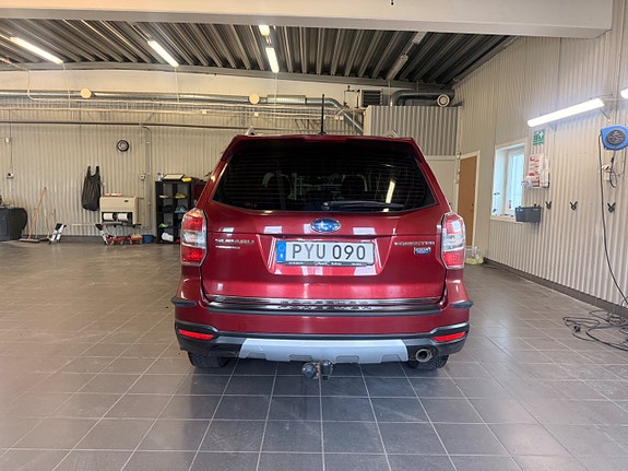 Subaru Forester 4 of 5