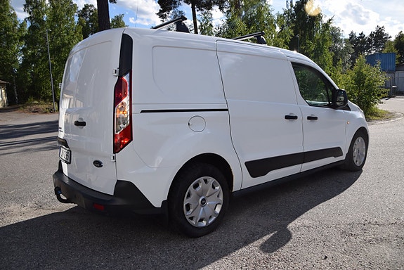 Ford Transit Connect 5 of 5