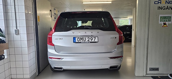 Volvo XC90 4 of 12