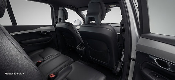 Volvo XC90 11 of 12