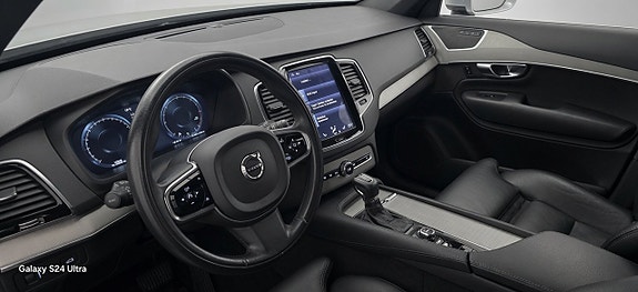 Volvo XC90 9 of 12