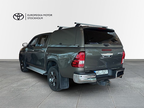 Toyota HiLux 3 of 11