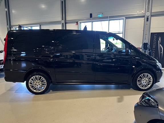 Mercedes-Benz Vito 122 3 of 5