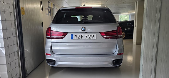 BMW X5 4 of 17