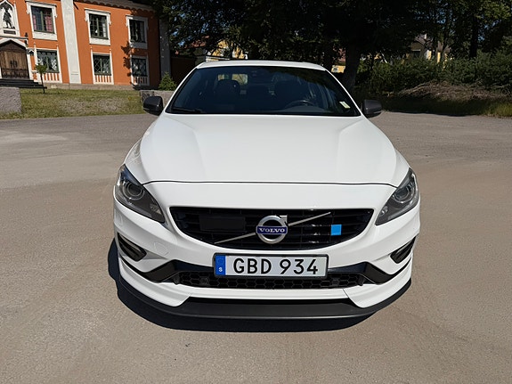 Volvo S60 12 of 21