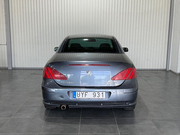 Peugeot 307 CC 8 of 13