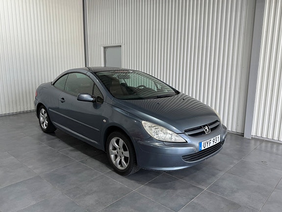 Peugeot 307 CC 4 of 13
