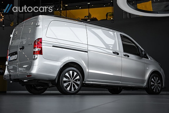 Mercedes-Benz Vito 119 4 of 5