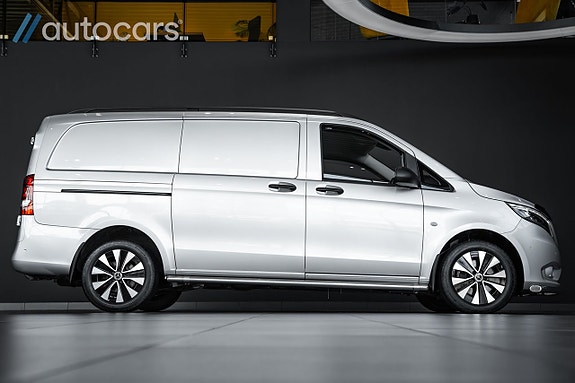 Mercedes-Benz Vito 119 2 of 5