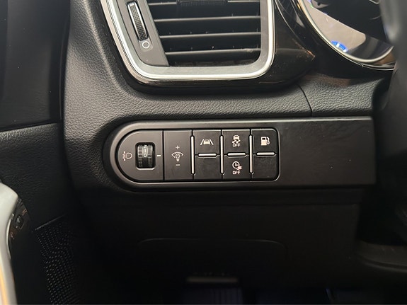 Kia Ceed 24 of 28
