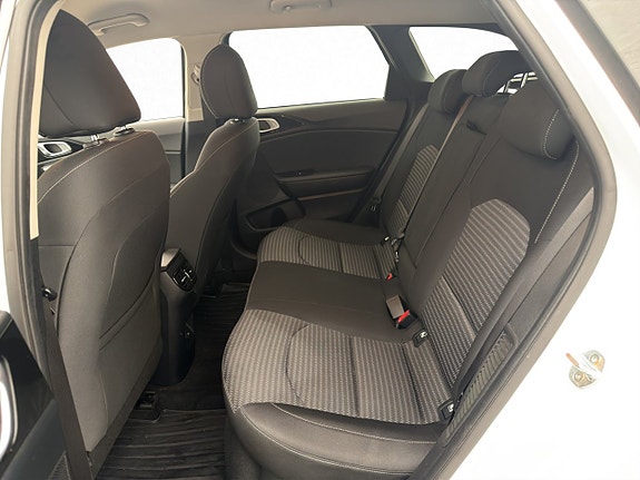 Kia Ceed 20 of 28