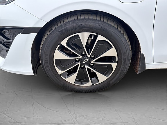 Kia Ceed 25 of 28