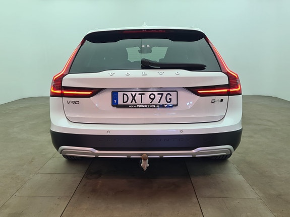 Volvo V90 Cross Country 5 of 5