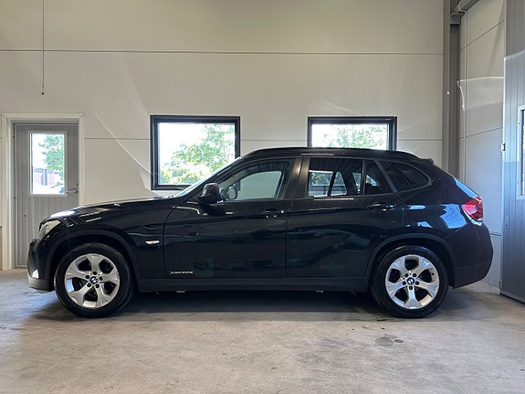 BMW X1 3 of 5
