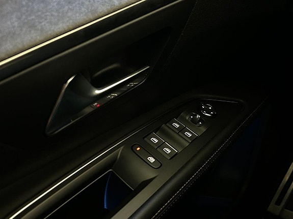 Peugeot 5008 9 of 23