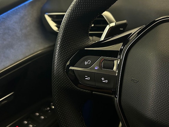 Peugeot 5008 10 of 23