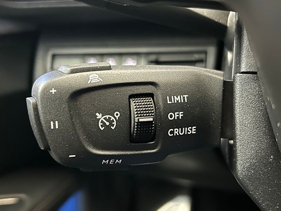 Peugeot 5008 12 of 23