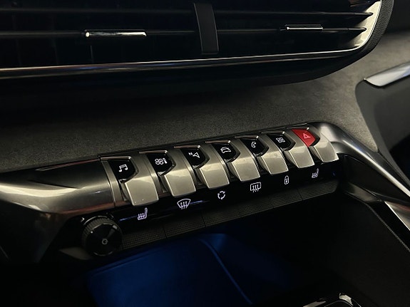 Peugeot 5008 21 of 23