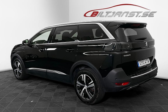 Peugeot 5008 3 of 5