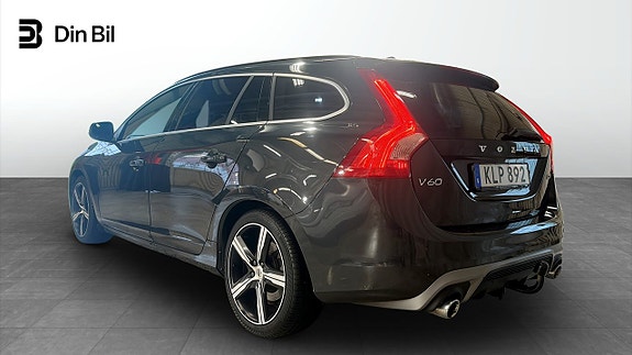 Volvo V60 3 of 5