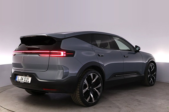Polestar 3 5 of 27