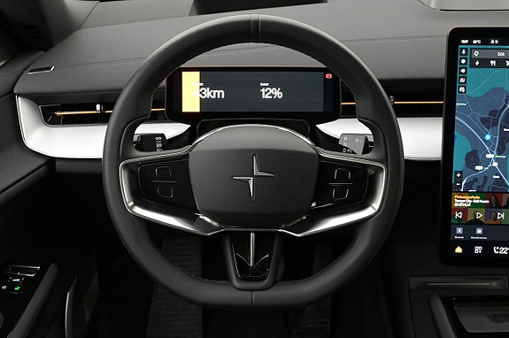 Polestar 3 7 of 27