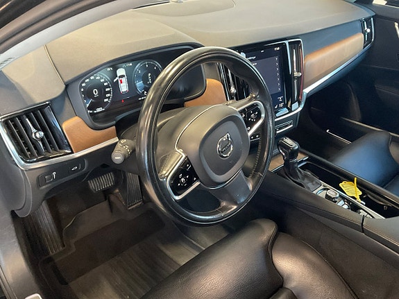 Volvo V90 8 of 24