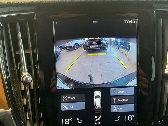 Volvo V90 14 of 24