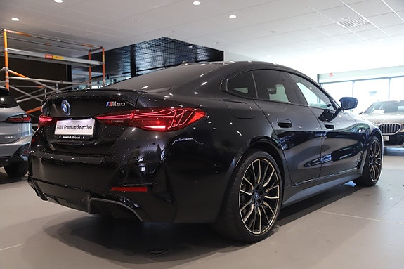 BMW i4 6 of 12
