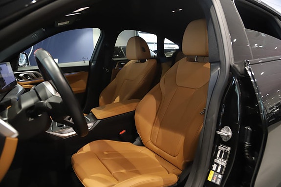 BMW i4 8 of 12