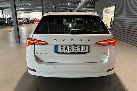 Skoda Octavia 5 of 5