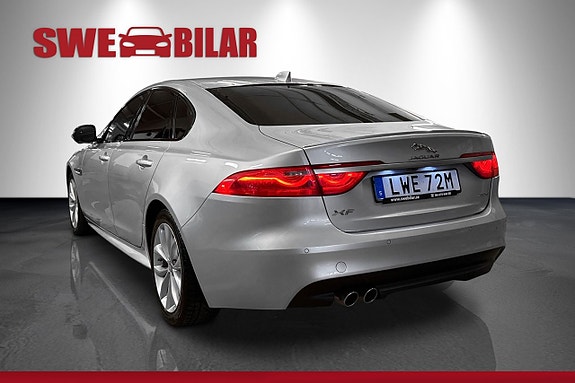 Jaguar XF 7 of 26