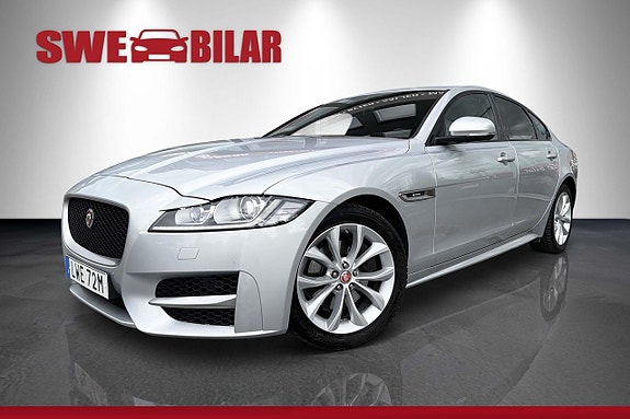Jaguar XF 4 of 26
