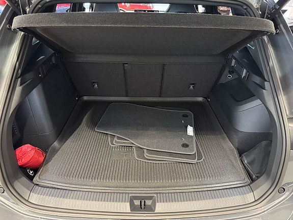 Volkswagen Tiguan 24 of 29