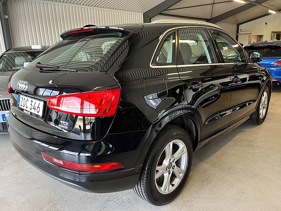 Audi Q3 7 of 11