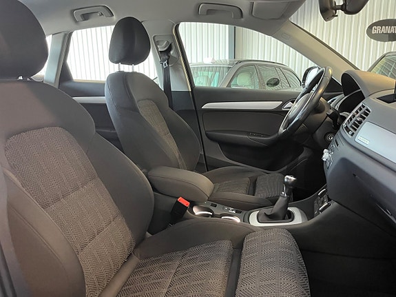 Audi Q3 9 of 11