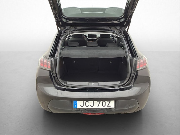 Peugeot 208 23 of 27