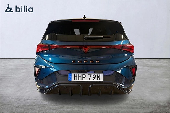 Cupra Born 3 of 5