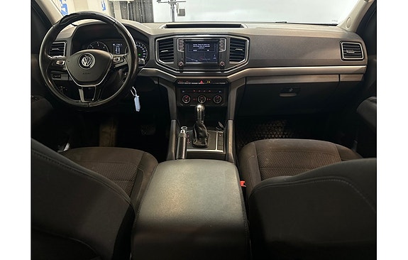 Volkswagen Amarok 8 of 14