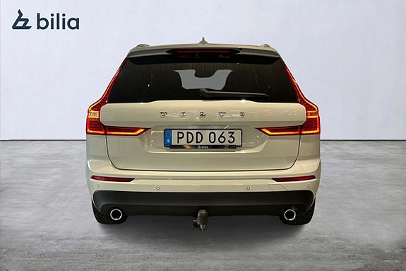 Volvo XC60 8 of 23